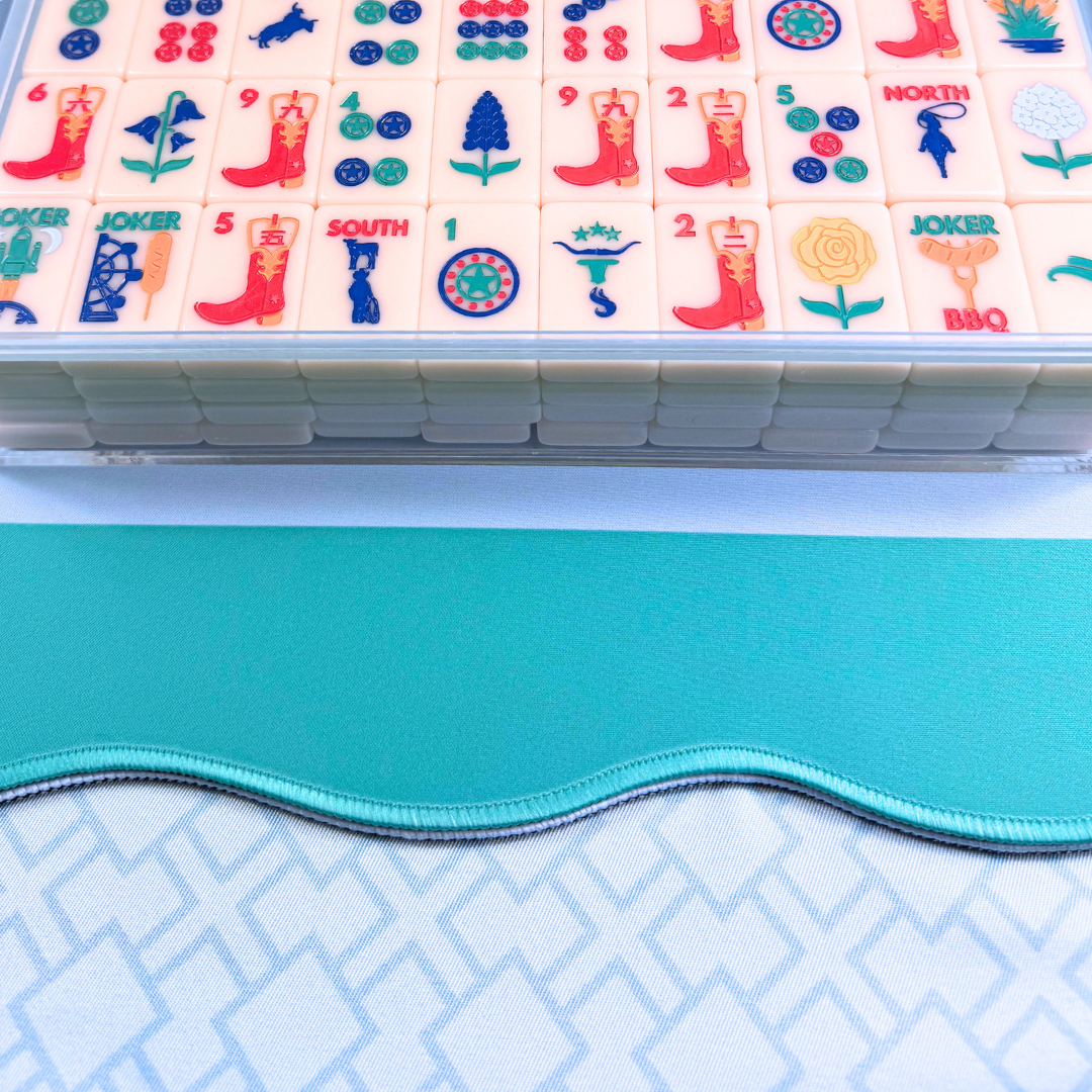 MAHJONG MAT | Color Wave | 31" x 31": Cobalt Center- Blue Scallop