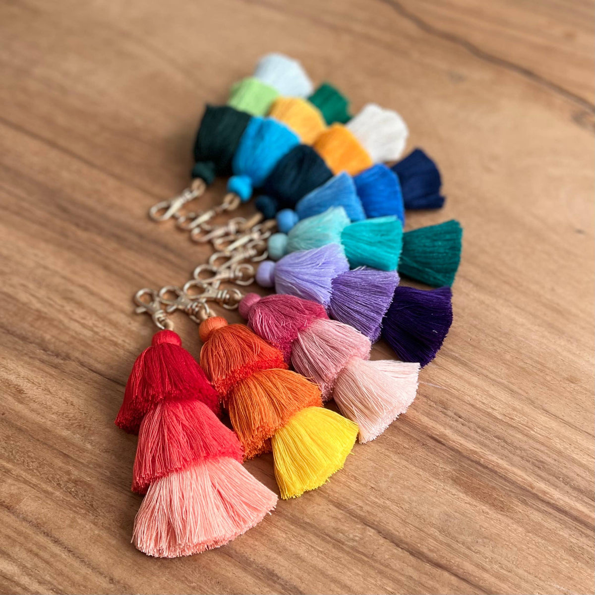 3 Tiered Large Ombre Tassel with Clasp: 8