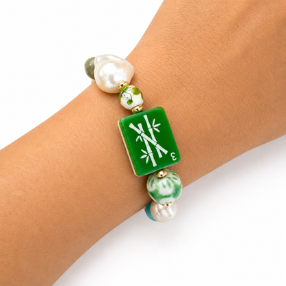 Mahjong Tile Mixed Bead Stretch Bracelet: Blue Bird