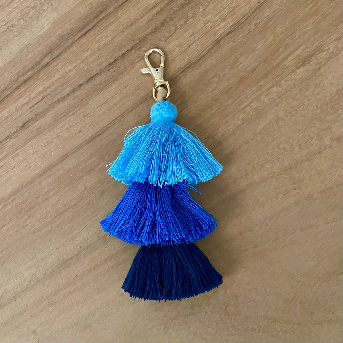 3 Tiered Large Ombre Tassel with Clasp: 9