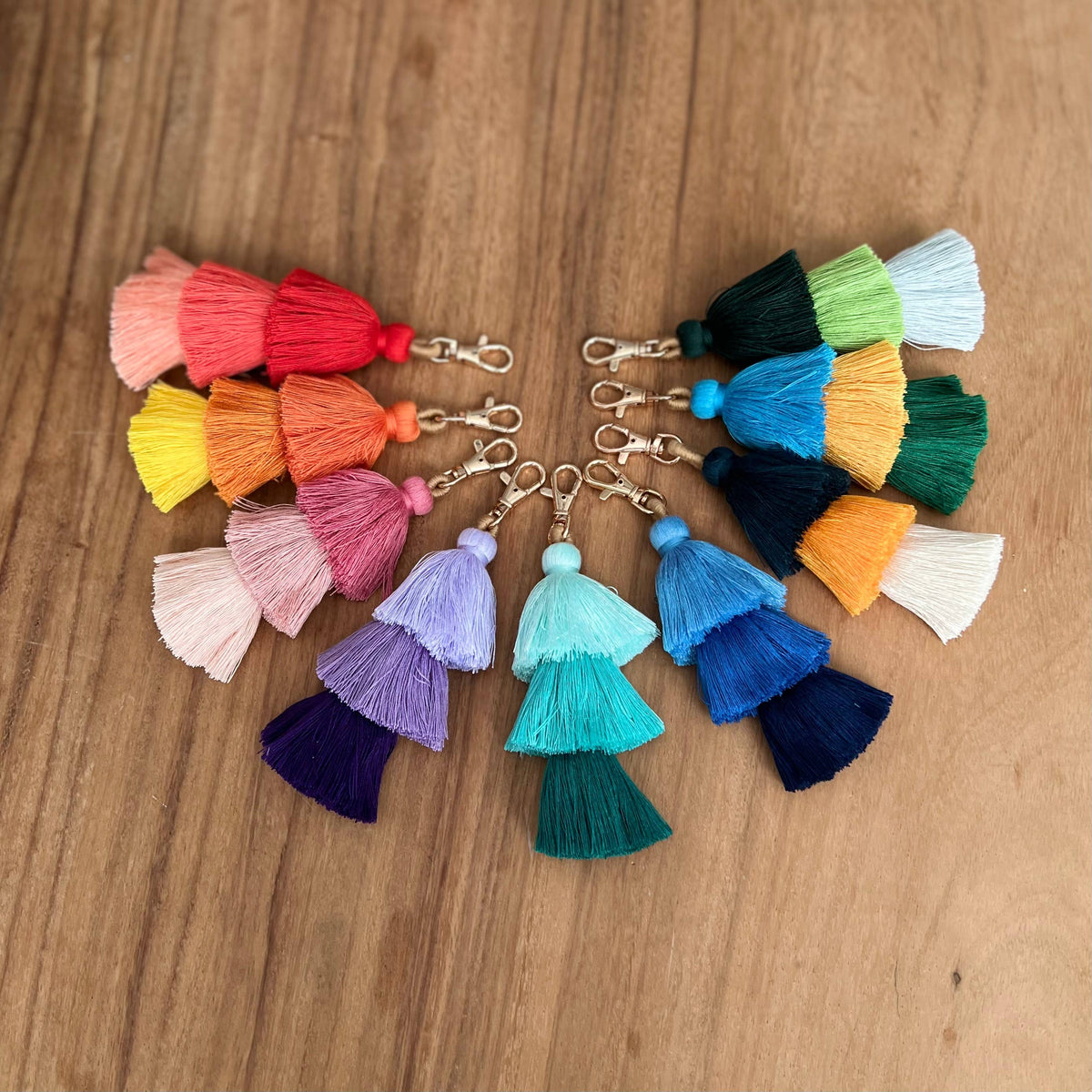 3 Tiered Large Ombre Tassel with Clasp: 9