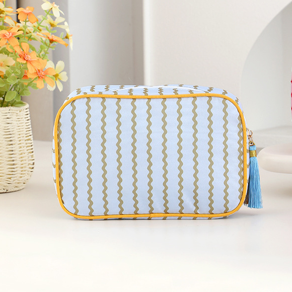 Tassel Zip Tile Bag: Various Color